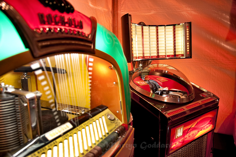 Classic 1950’s Jukebox’s of the Rock ‘n’ Roll era!